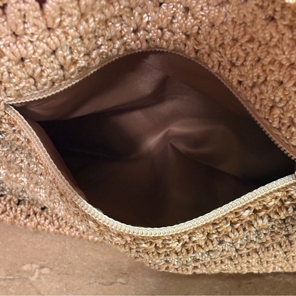 The Sak Crochet Shoulder Bag with Handcrafted Texture In Earth Tones - Picture 6 of 11